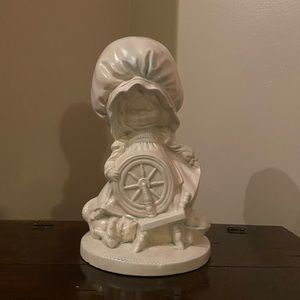 Vintage 1974 Ceramic Figurine